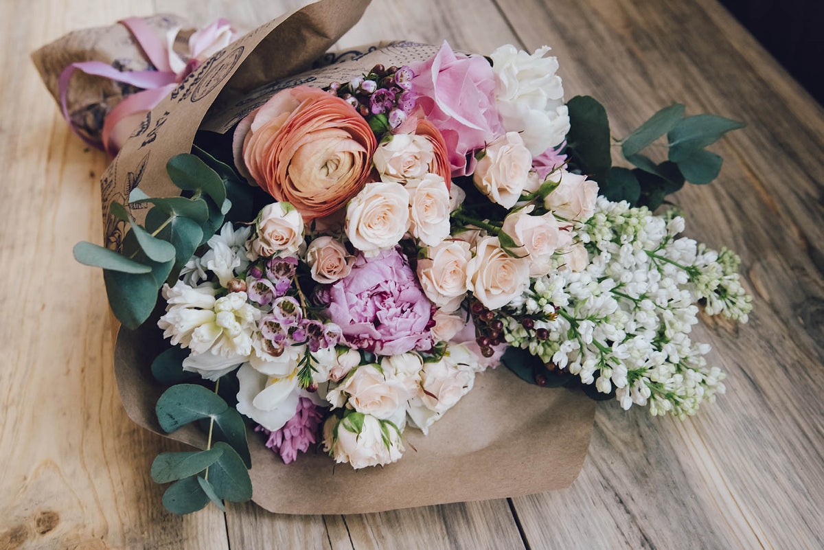 Send Flowers Floral Petals of Westchester