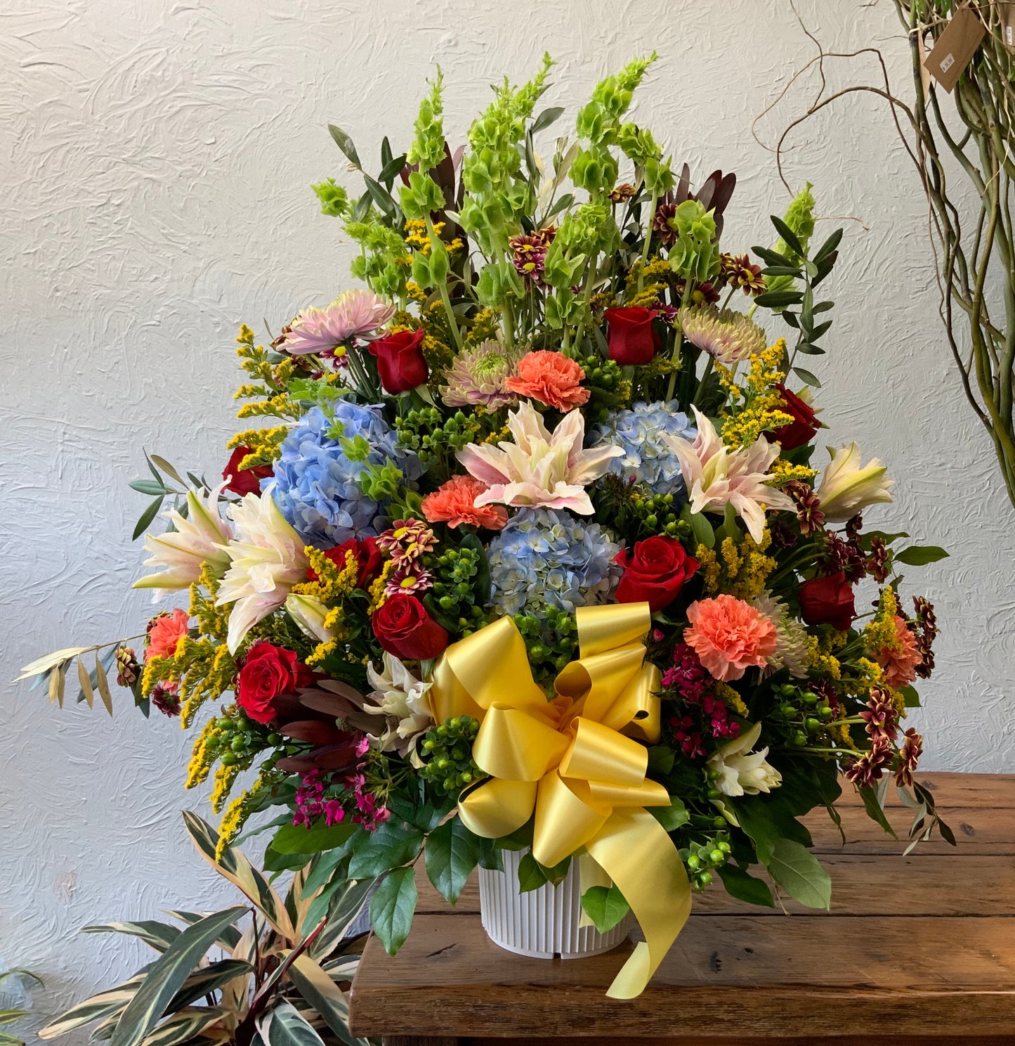 spring garden Floor Basket