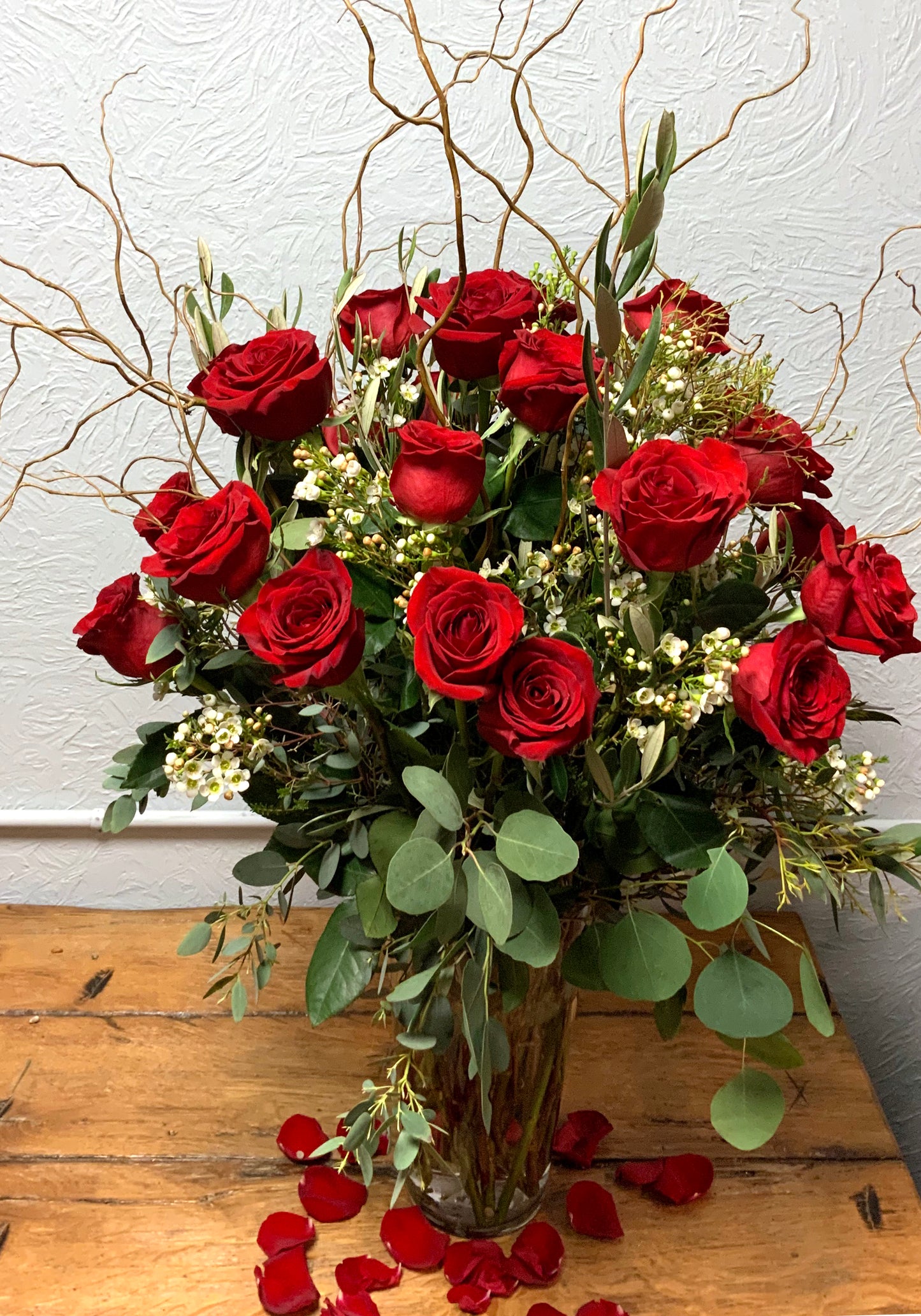 2 Dozen Roses in a Vase